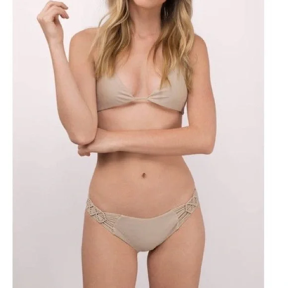 Nude Triangular Halter Bikini Top Bottom Set - Picture 1 of 8